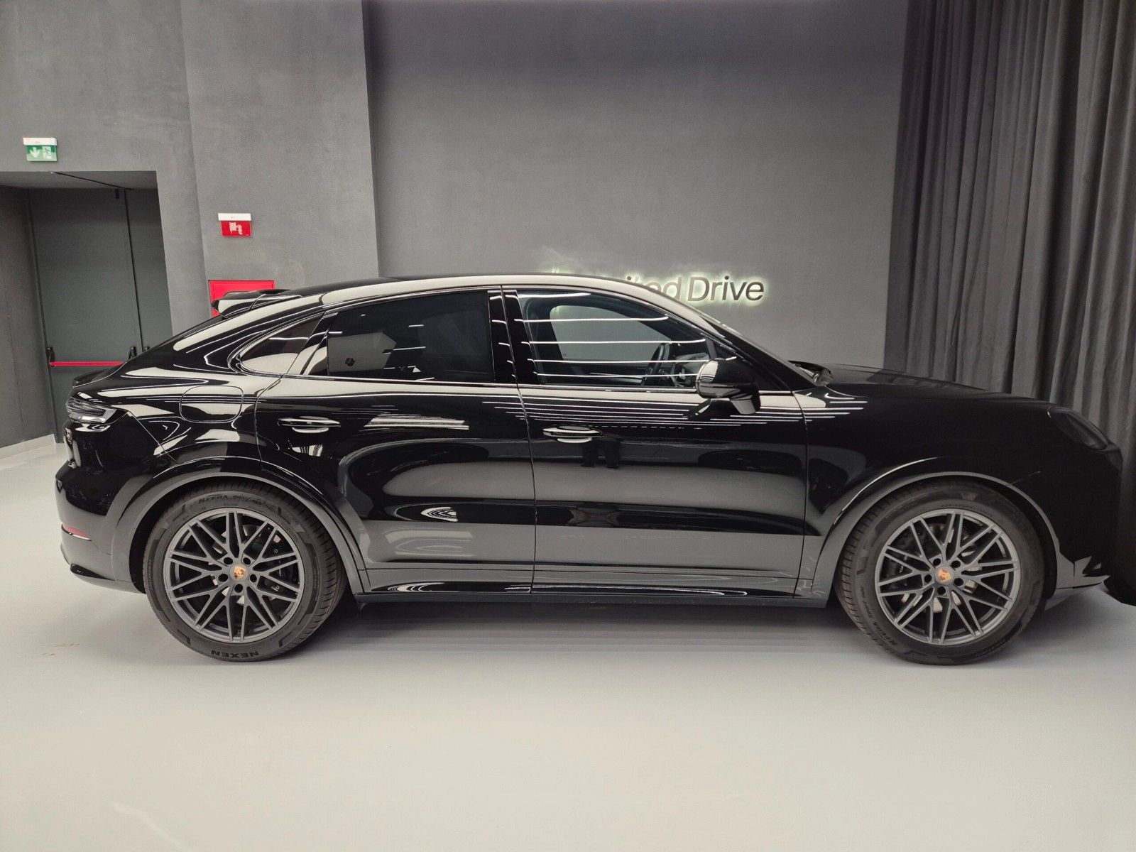 Porsche Cayenne Coupe E-Hybrid