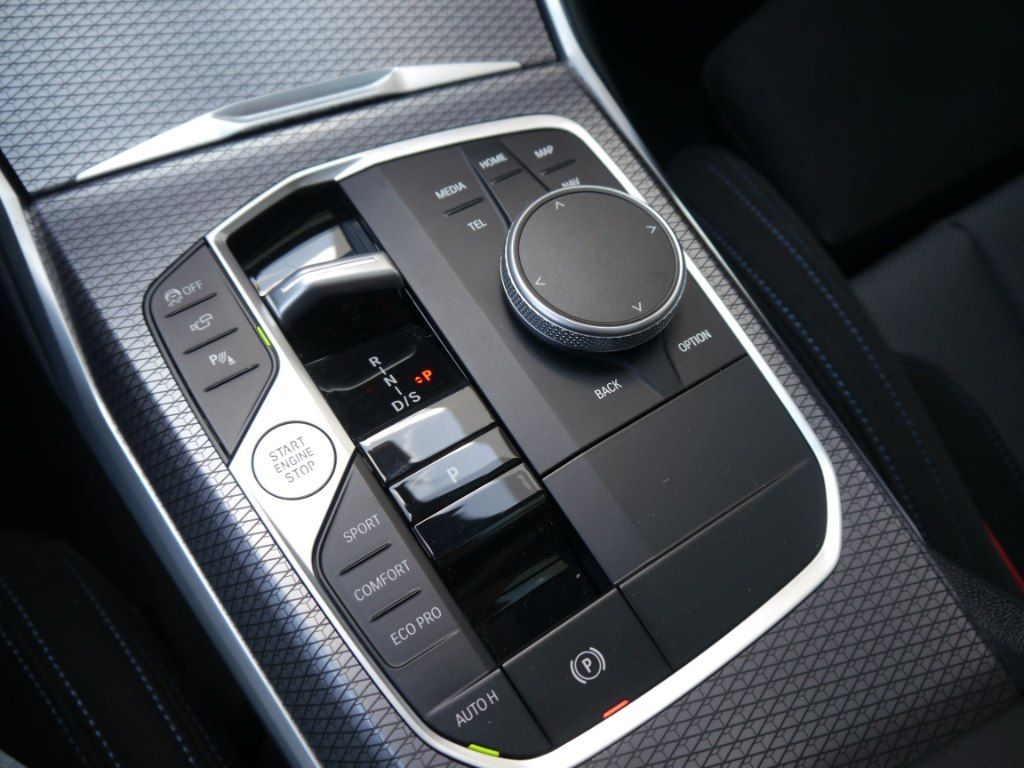 BMW 318d tour. M Sport A. +PANODACH+adLED+HIFI+DAB+