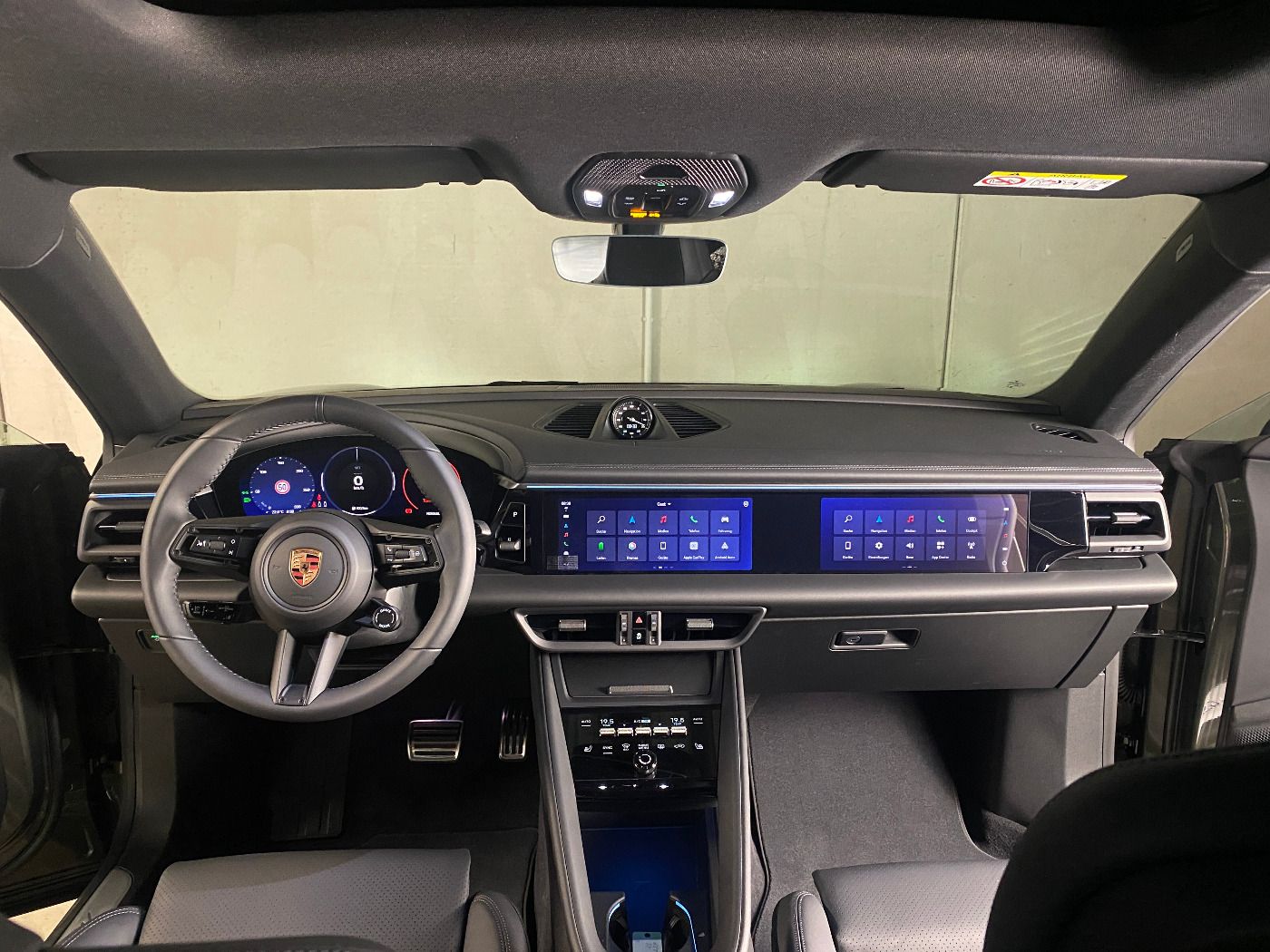 Porsche Macan 4S | Hinterachslenkung | Panorama | AHK |