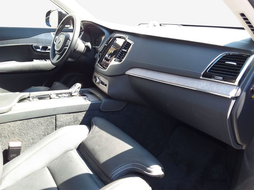 Volvo XC90 B5 D AWD Ultimate Bright - Samsaru's Car Outlet
