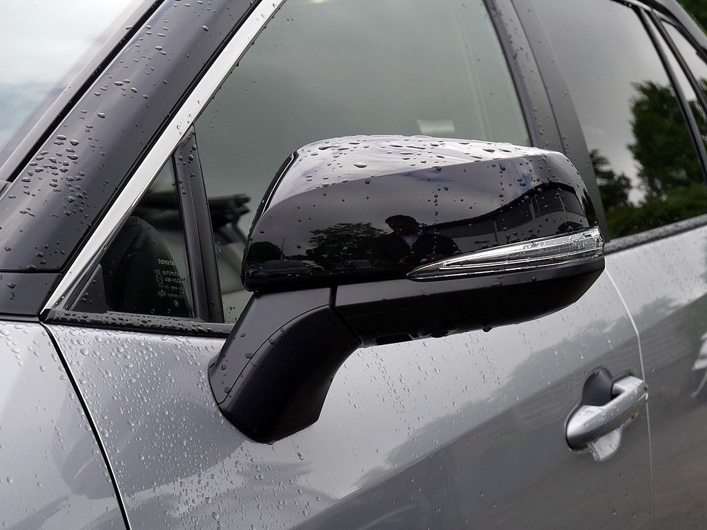 Toyota RAV 4 2.5 Hybrid 4x2 Style KAMERA NAVI ACC LED