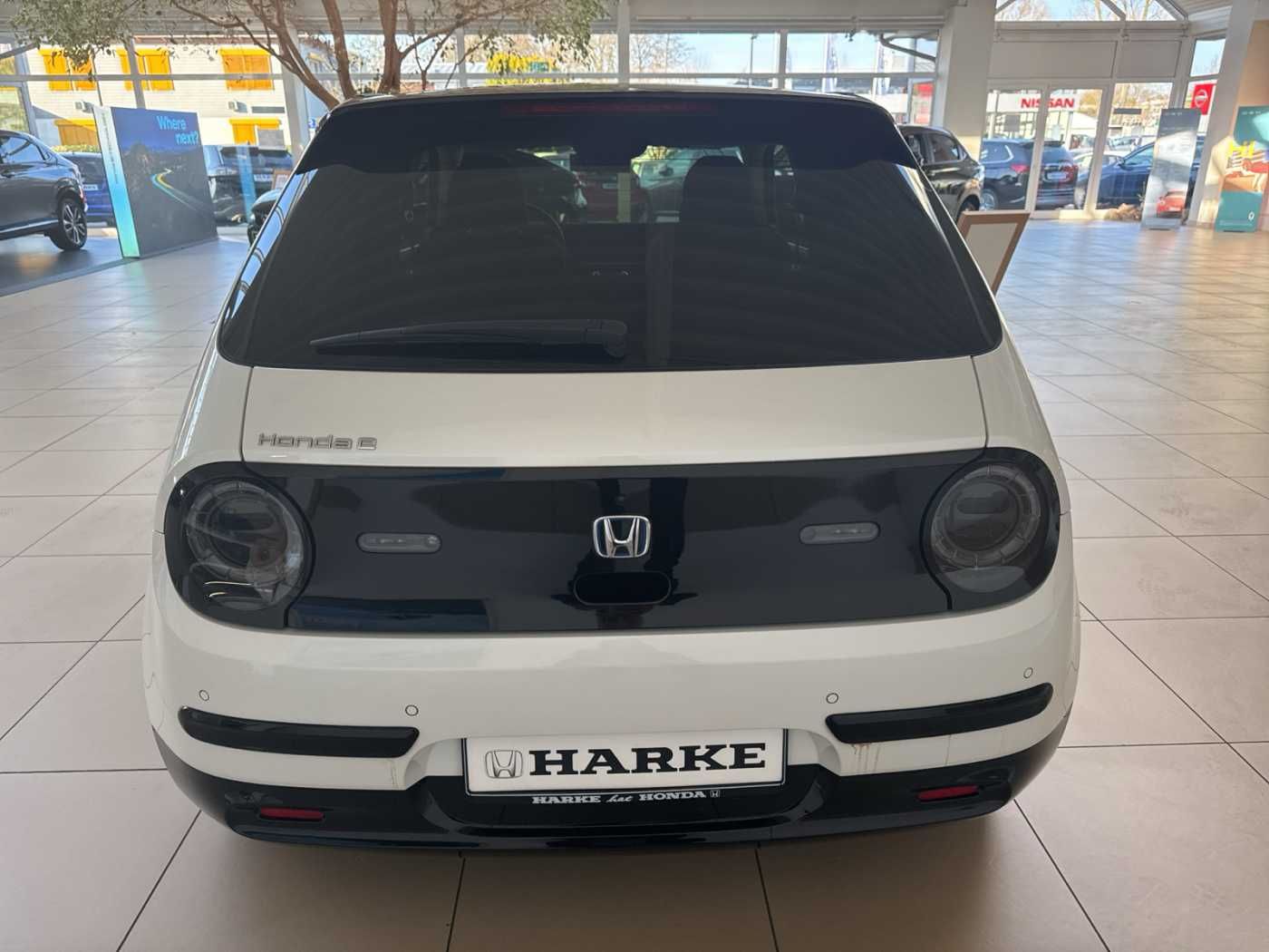 Honda e e Advance 17-Zoll *Ganzjahresreifen*