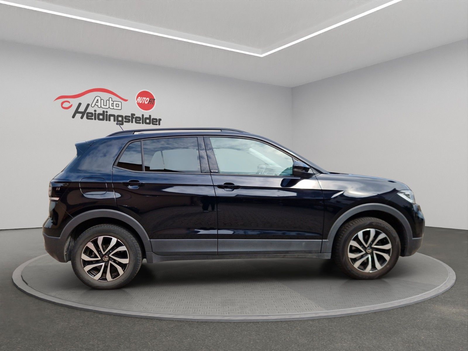 Volkswagen T-Cross Active - Samsaru's Car Outlet