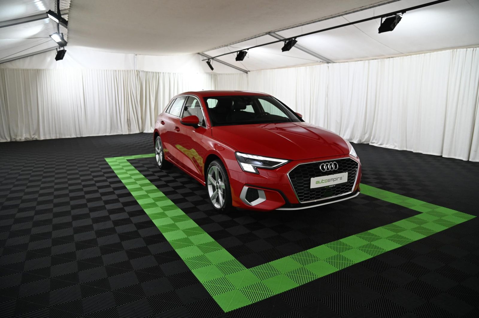 Audi A3 Sportback 35 TDI Design-Luxe MATRIX/MMI+/18