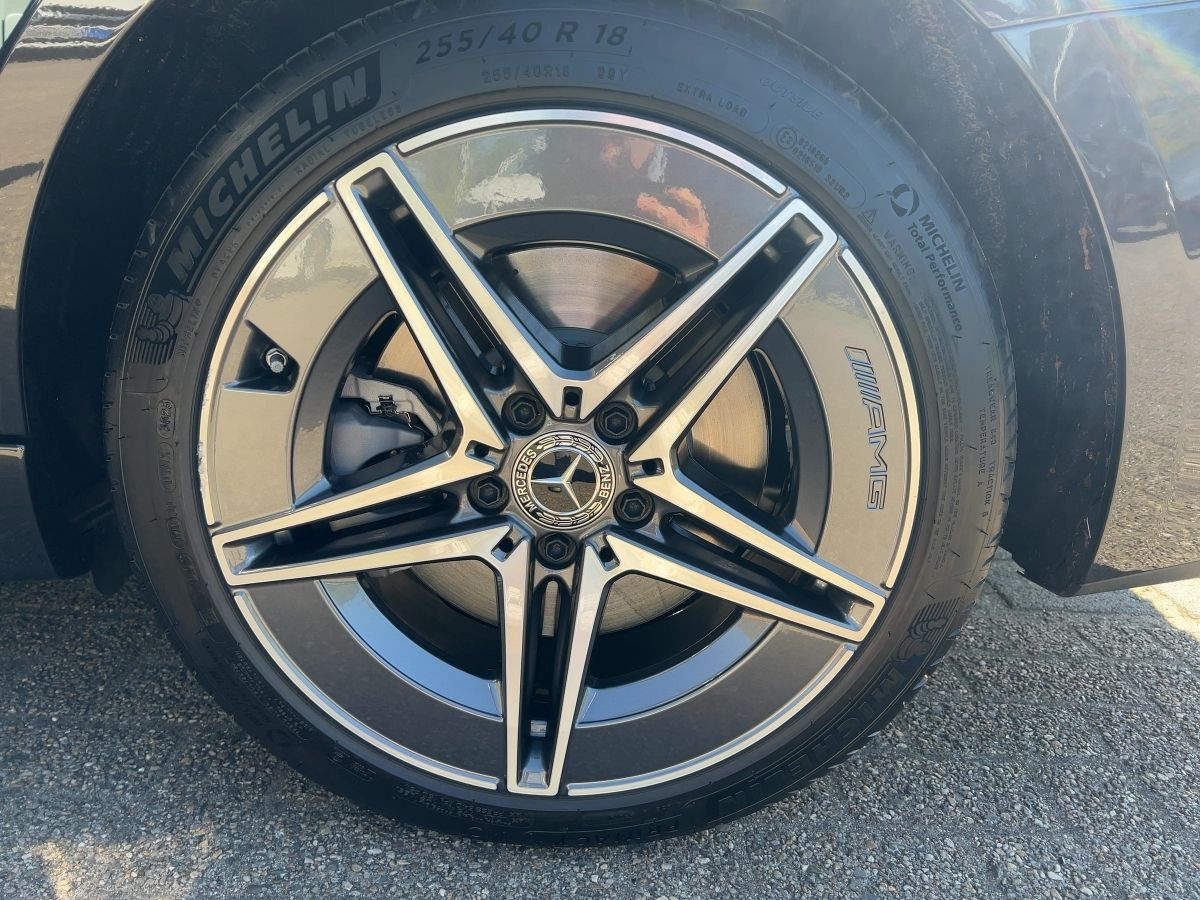 Mercedes-Benz C 300 e AMG Line - Samsaru's Car Outlet