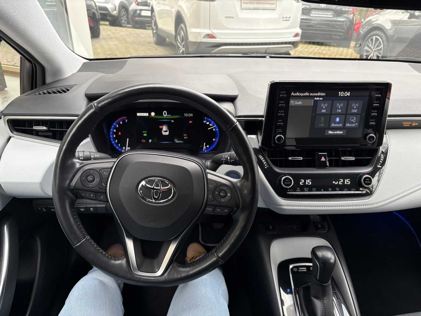 Toyota Corolla Touring Sports Hybrid - Samsaru's Car Outlet