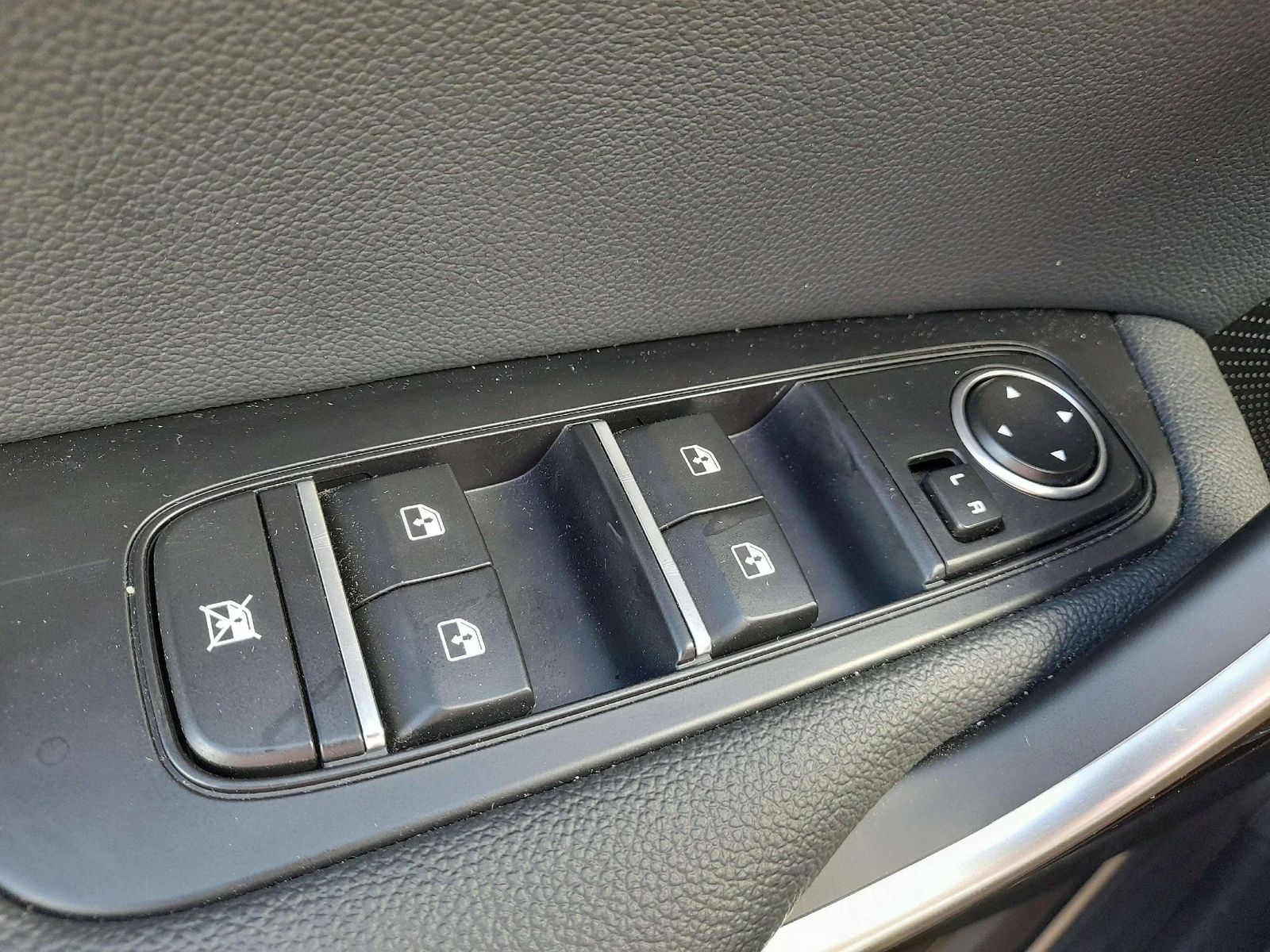 Kia XCeed Vision 2023 1.6D 48V DCT7 - Samsaru's Car Outlet