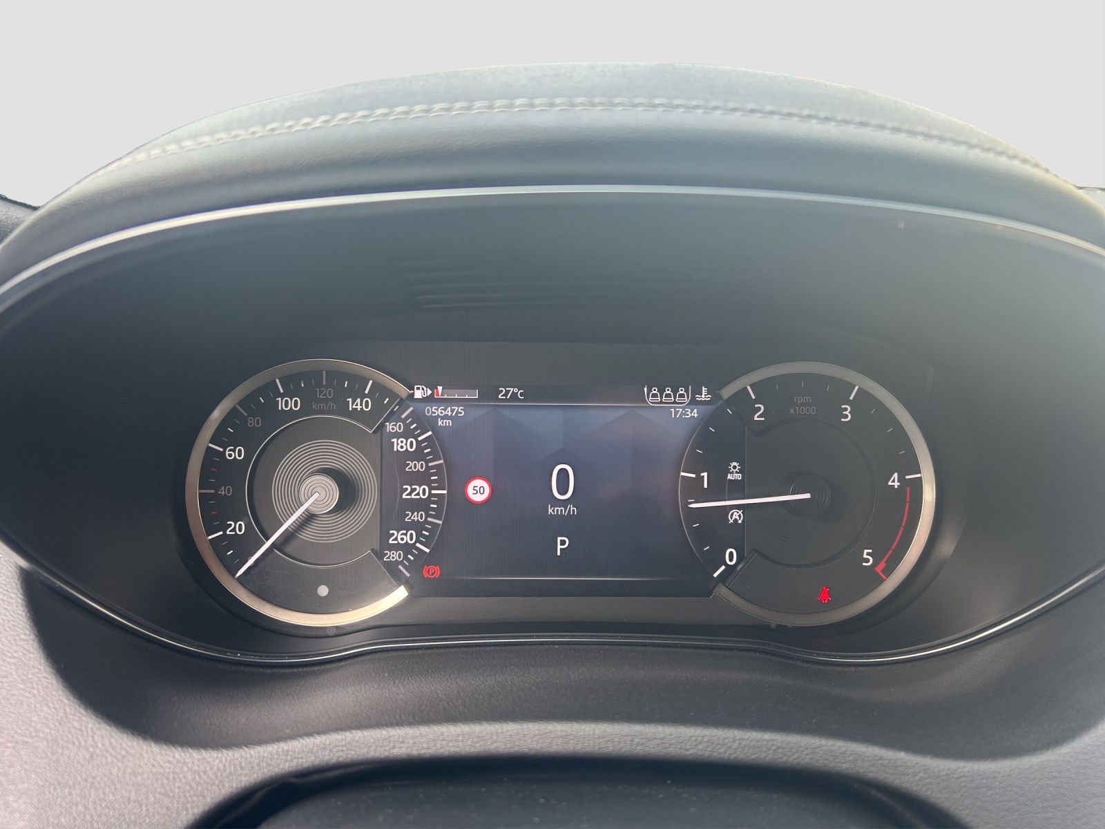 Jaguar E-PACE D200 R-Dynamic LED*ACC*KEYLESS*PANO*WinP*