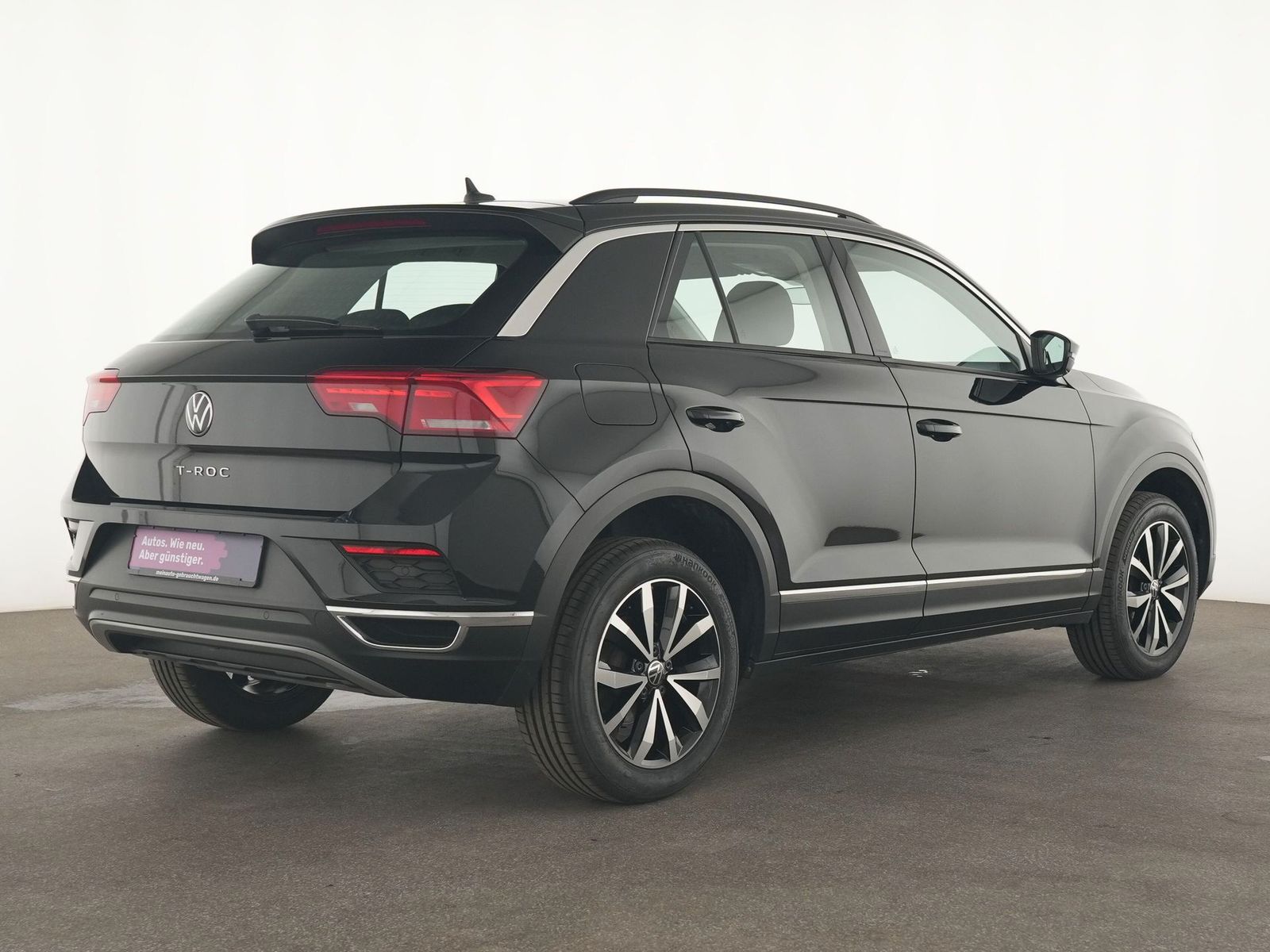 Volkswagen T-Roc Style - Samsaru's Car Outlet