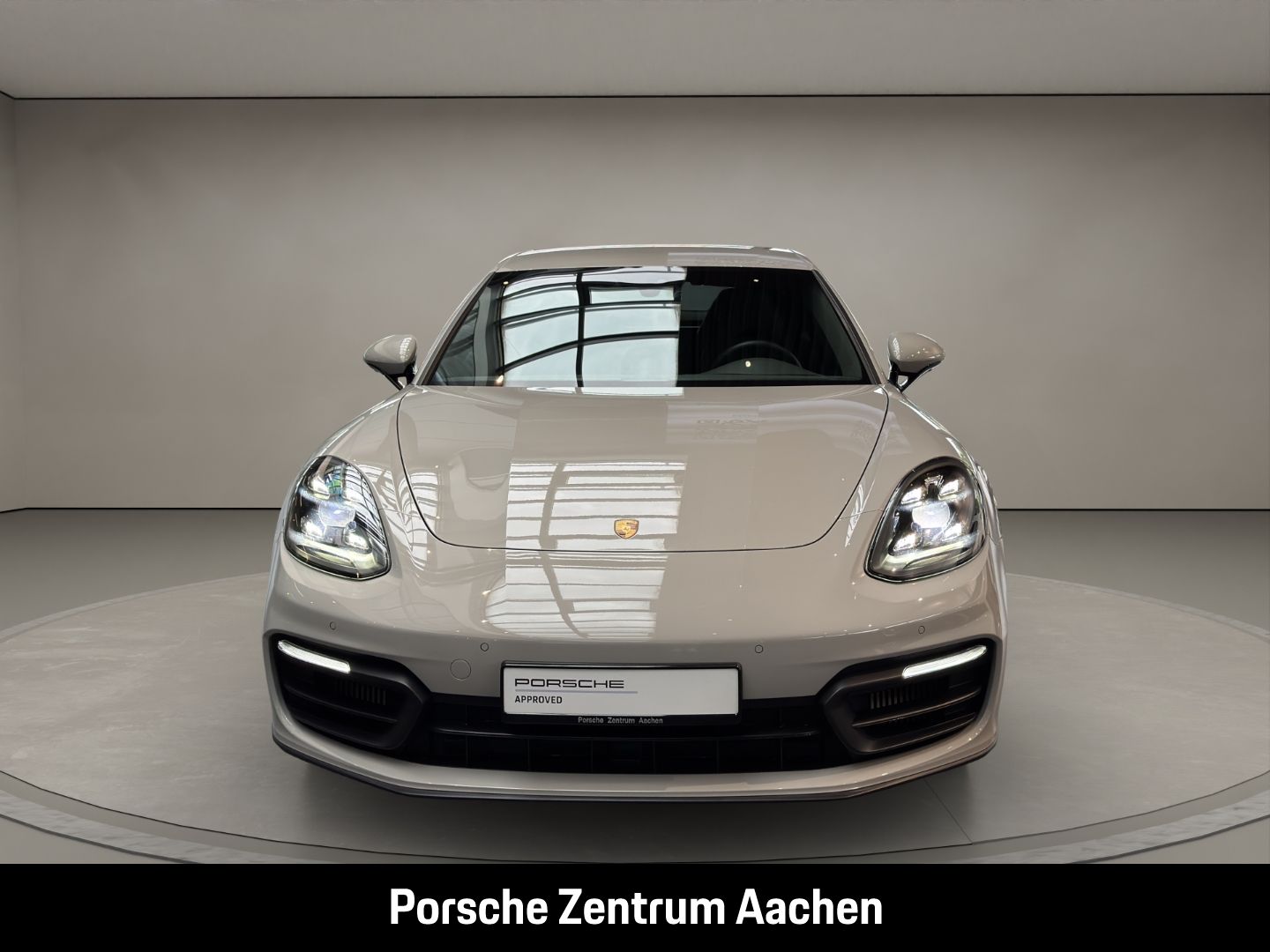 Porsche Panamera 4 E-Hybrid Surround-View Luftfederung