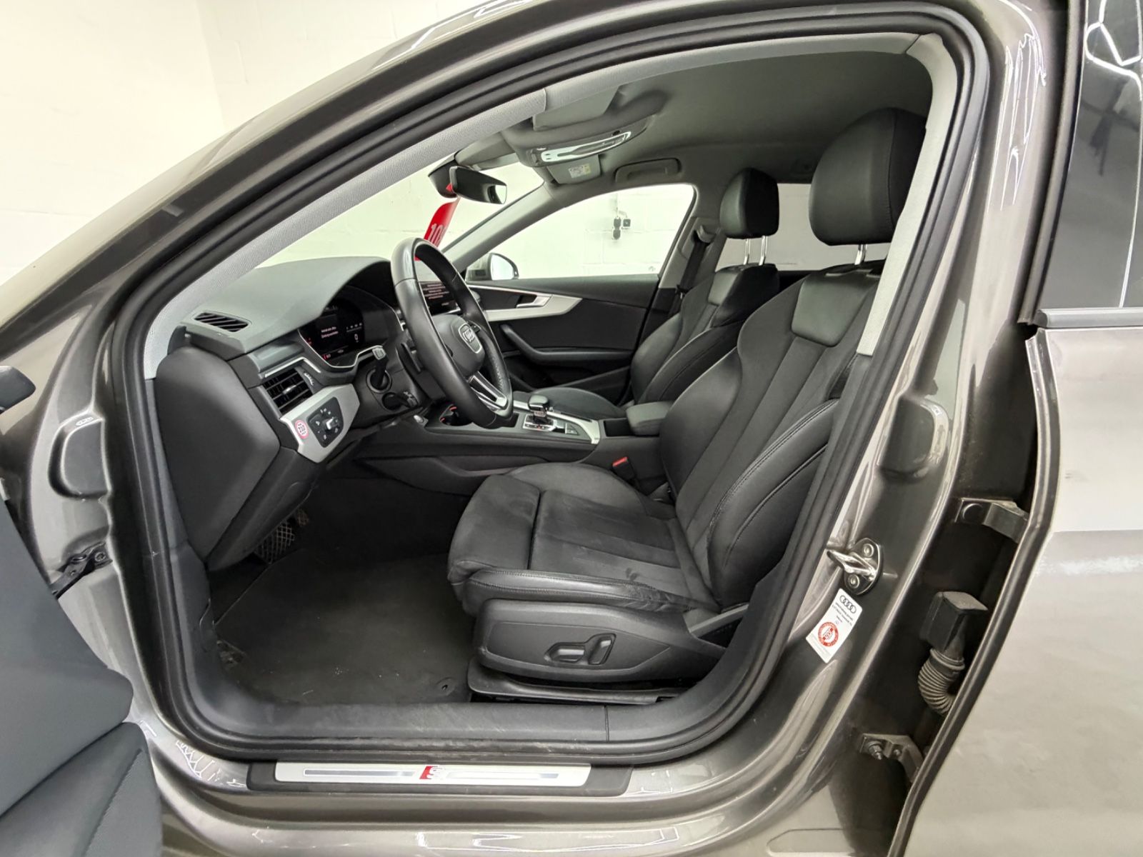Audi A4 Avant 40 TDI quattro S line+ACC+LED+VIRTUAL+