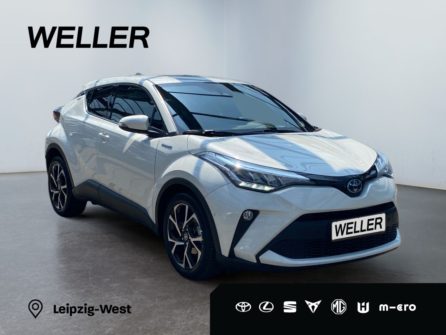 Toyota C-HR 1.8 Hybrid Team - Samsaru's Car Outlet