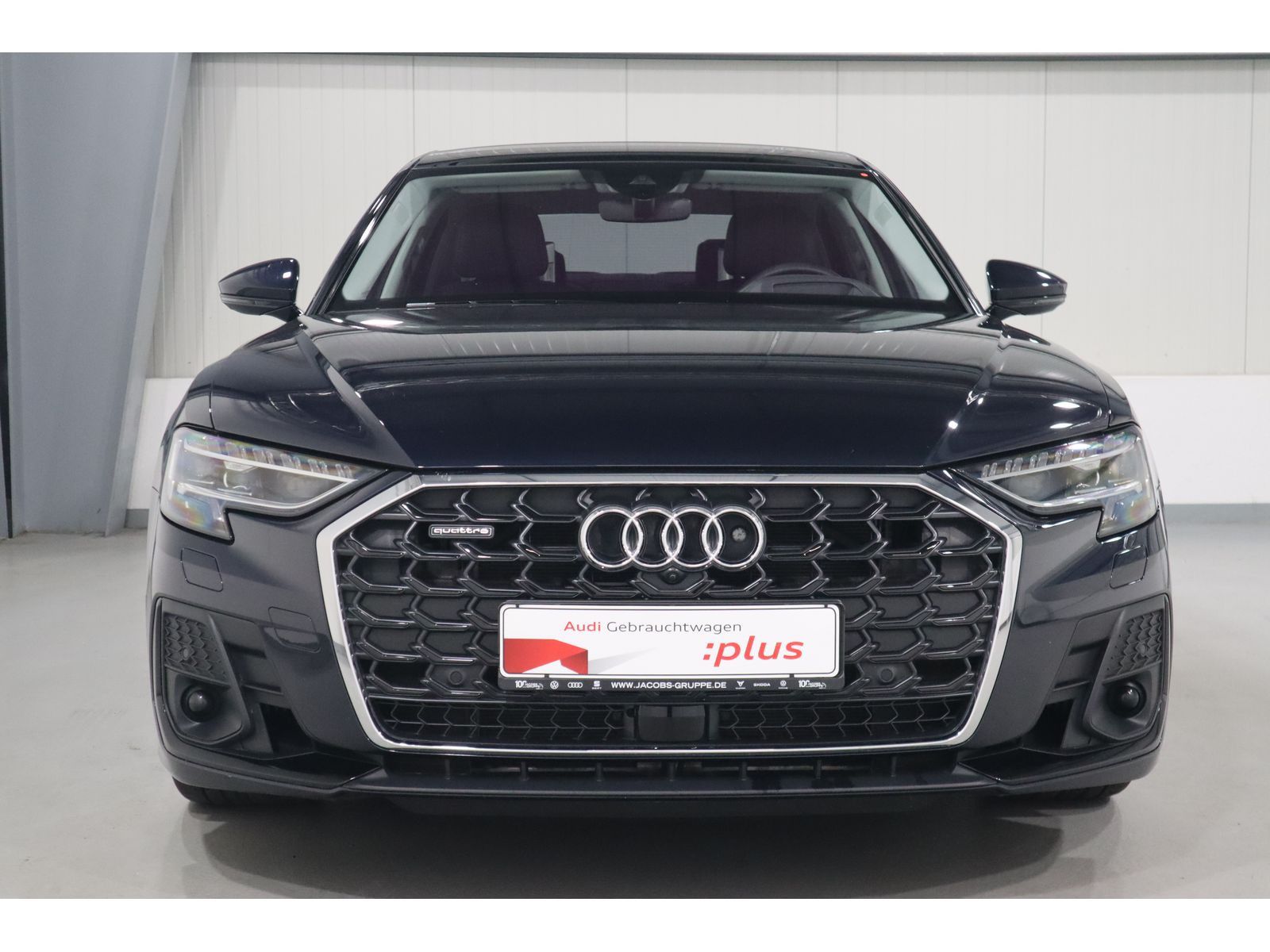 Audi A8 Lang 60 TFSI e quattro - Samsaru's Car Outlet