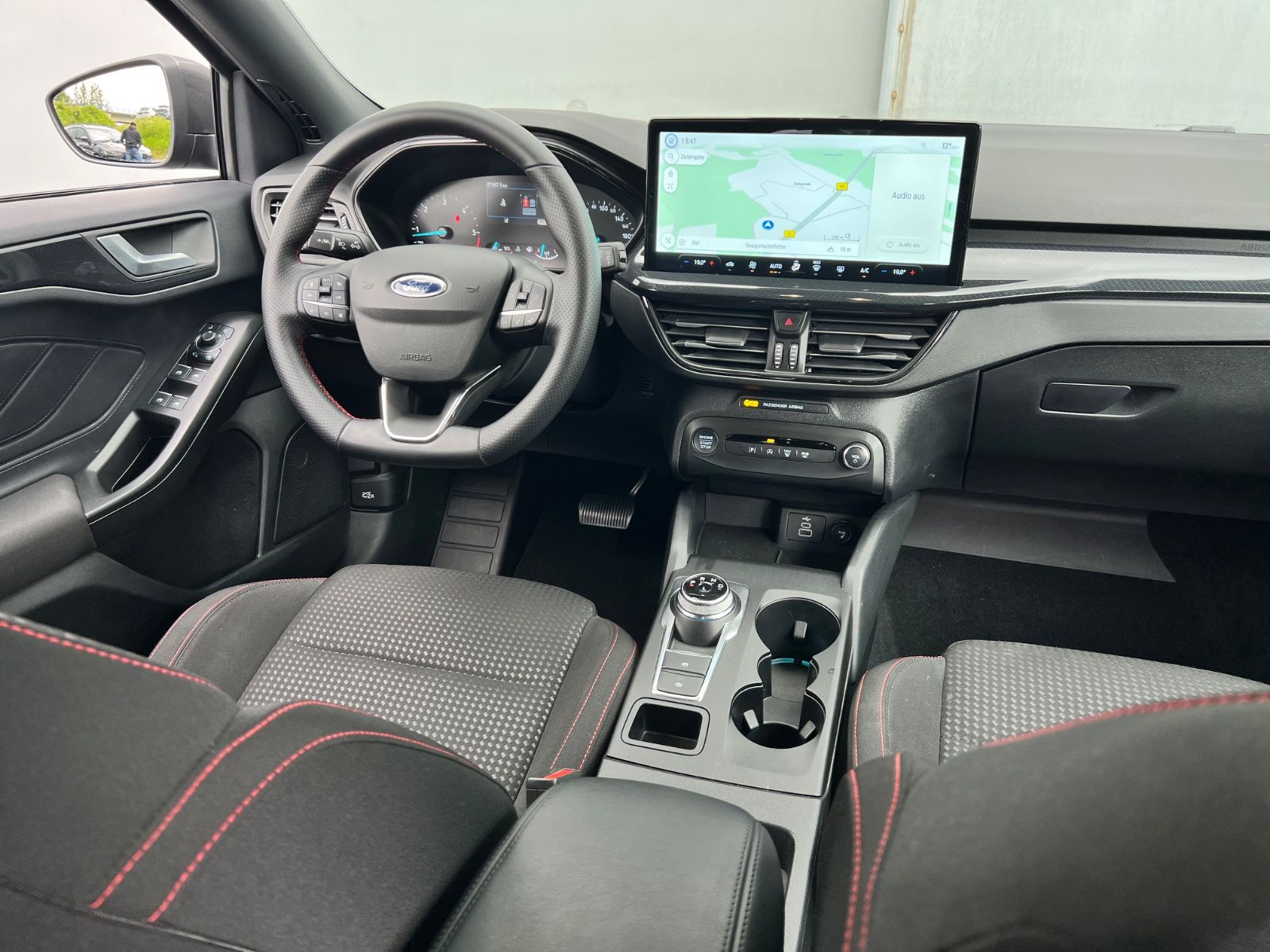 Ford Focus Turnier ST-Line 1.5TDCI Automatik Kamera