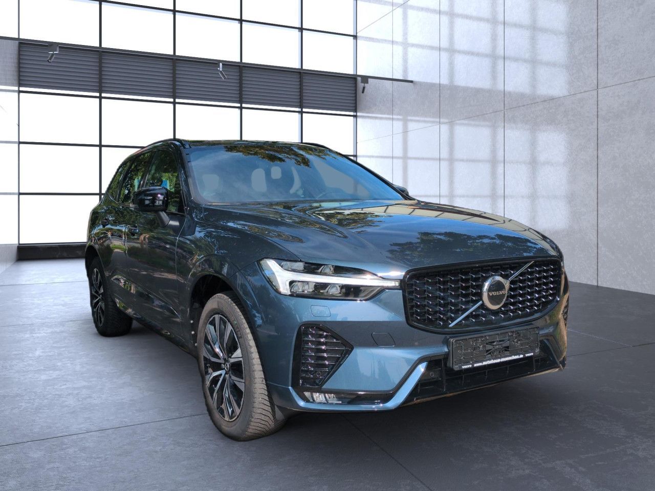 Volvo XC 60 Plus Dark AWD