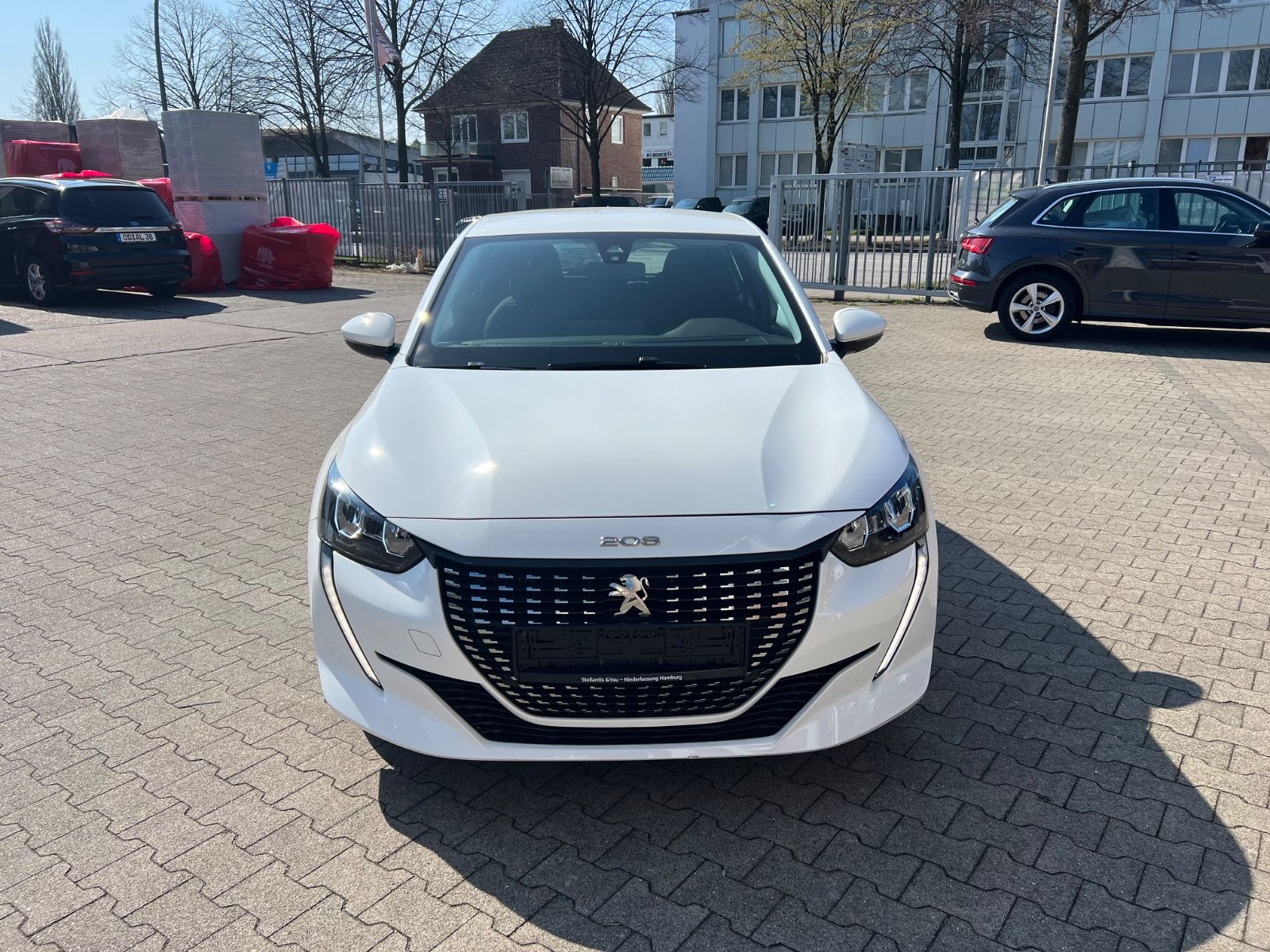 Peugeot 208 Active Pack - Samsaru's Car Outlet
