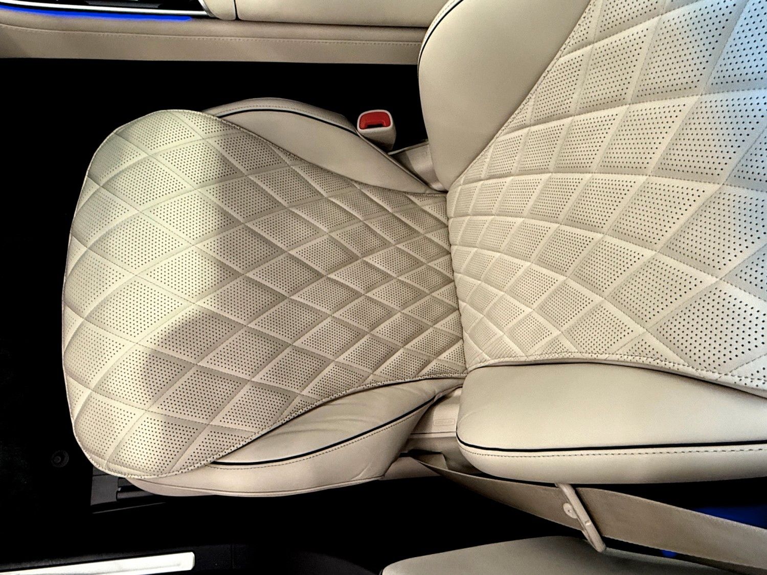 Mercedes-Benz S 350 d 4Matic Lang Designo - Samsaru's Car Outlet