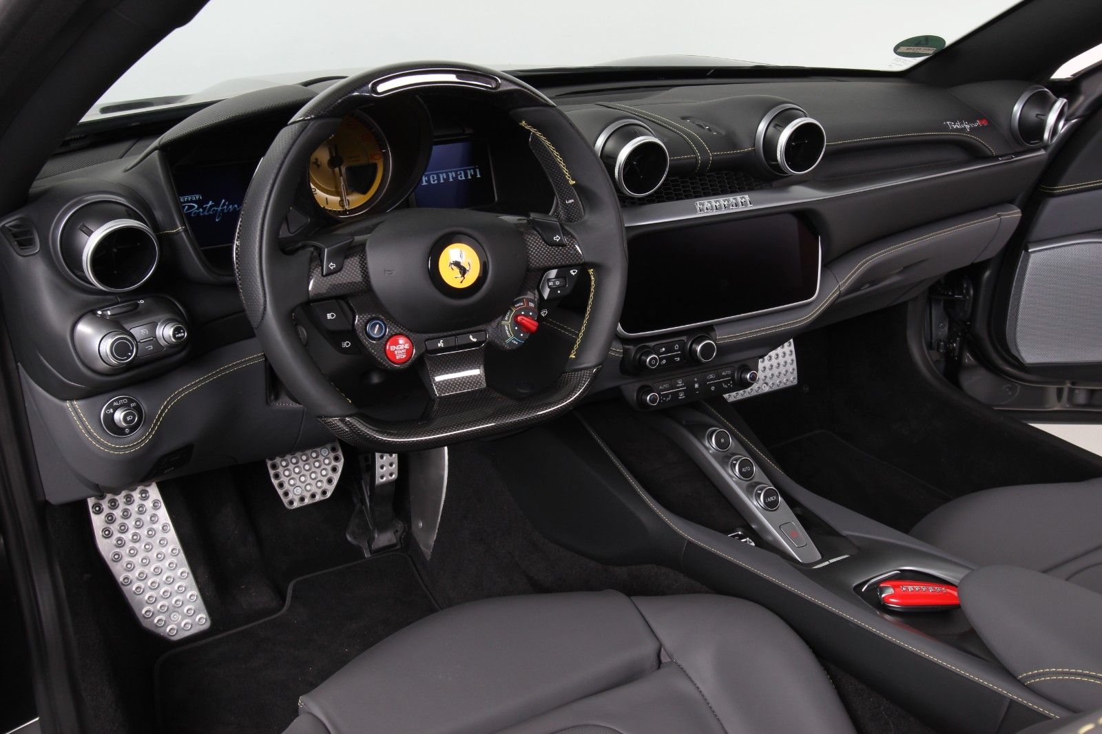 Ferrari Portofino M - Samsaru's Car Outlet