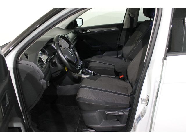 Volkswagen T-Roc 1.5 TSI Style - Samsaru's Car Outlet