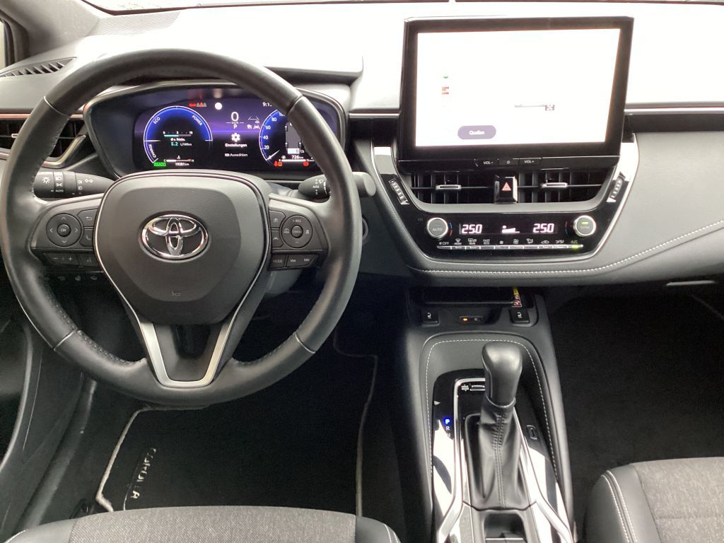 Toyota Corolla 1.8 Hybrid Touring Sports Team Deutschla