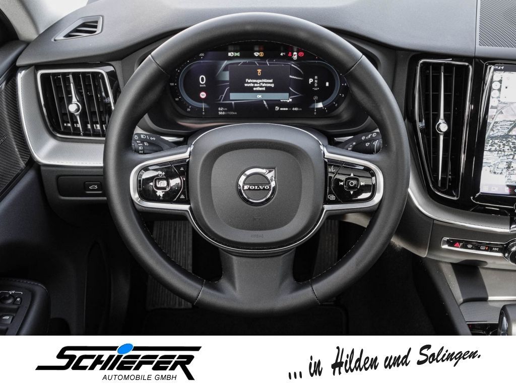 Volvo XC60 B4 B Plus Dark