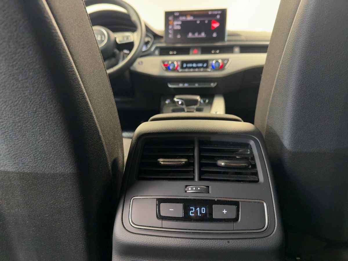 Audi A4 Avant advanced 35 TFSI - Samsaru's Car Outlet