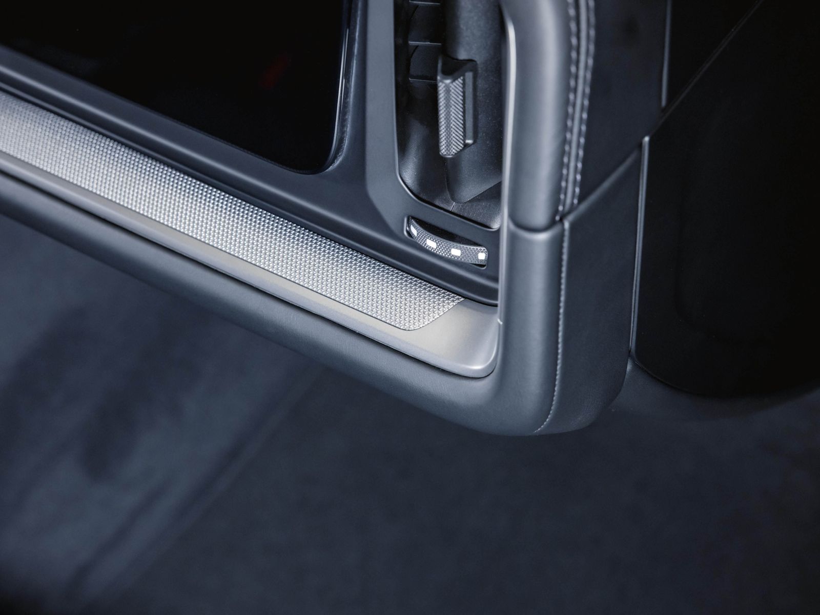 Porsche Cayenne E-Hybrid Sportabgasanlage Panoramadach