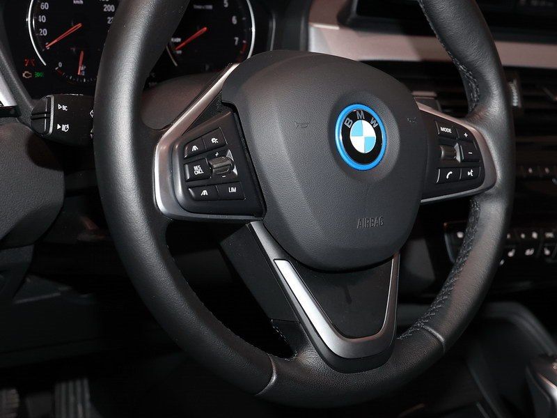 BMW X1 xDrive25e Adv. - Samsaru's Car Outlet