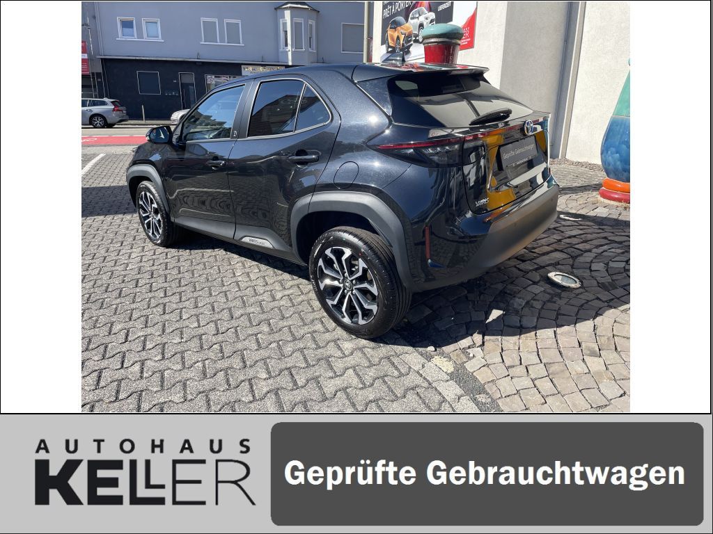 Toyota Yaris Cross Hybrid 1.5 VVT-i Team D *LED*NAVI*