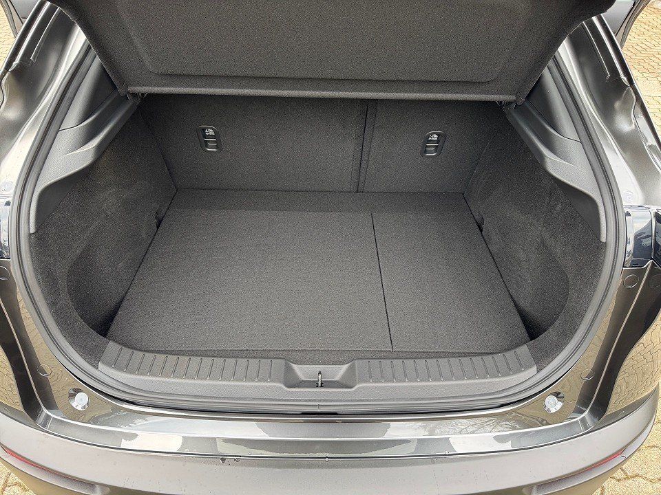 Mazda CX-30 e-SKYACTIV-G 140 AT Exclusive-Line