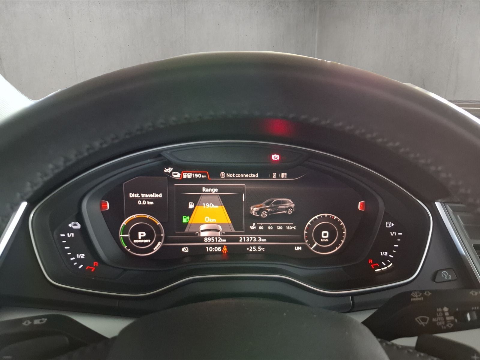 Audi Q5 TFSI e 50 e quattro S tronic - Samsaru's Car Outlet