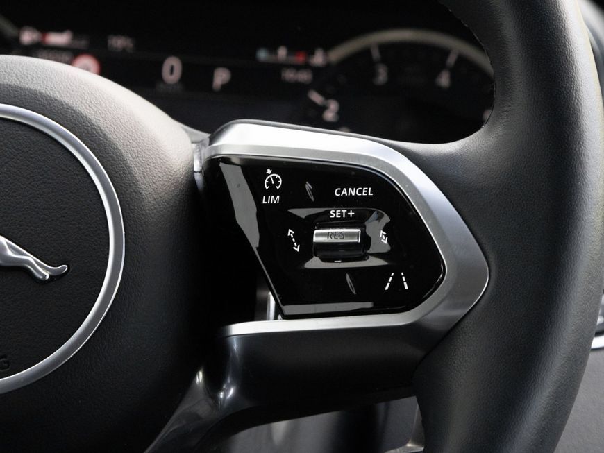 Jaguar E-Pace P160 SE