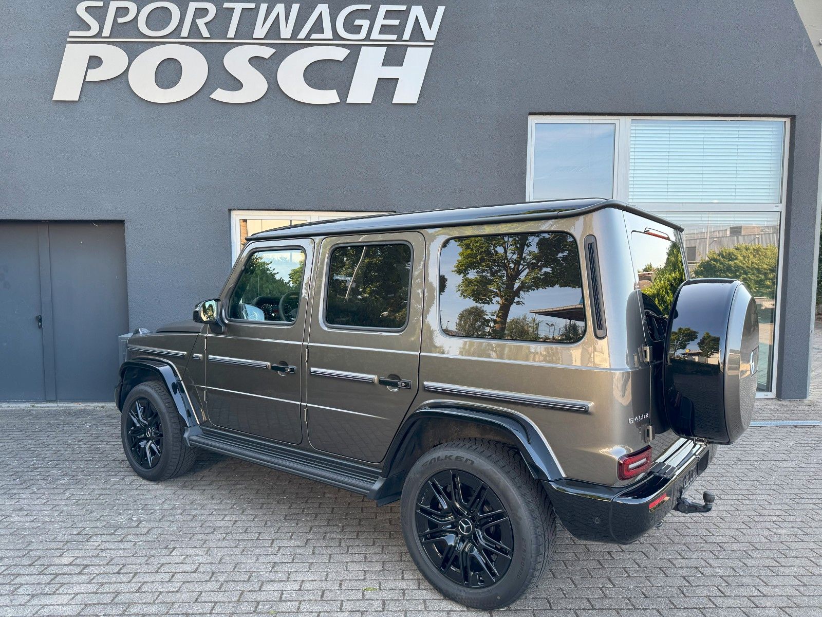 Mercedes-Benz G 450 d AMG Line - Samsaru's Car Outlet