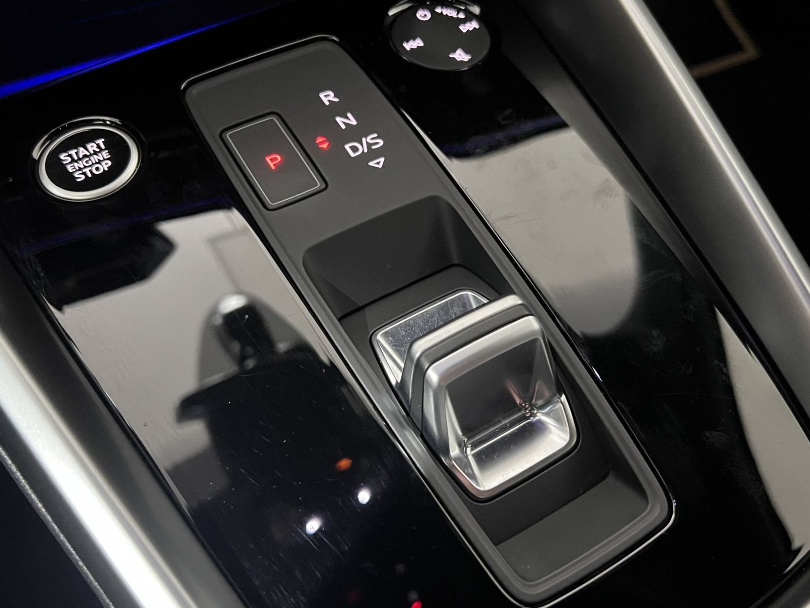 Audi A3 40 TFSIe S-line - Samsaru's Car Outlet