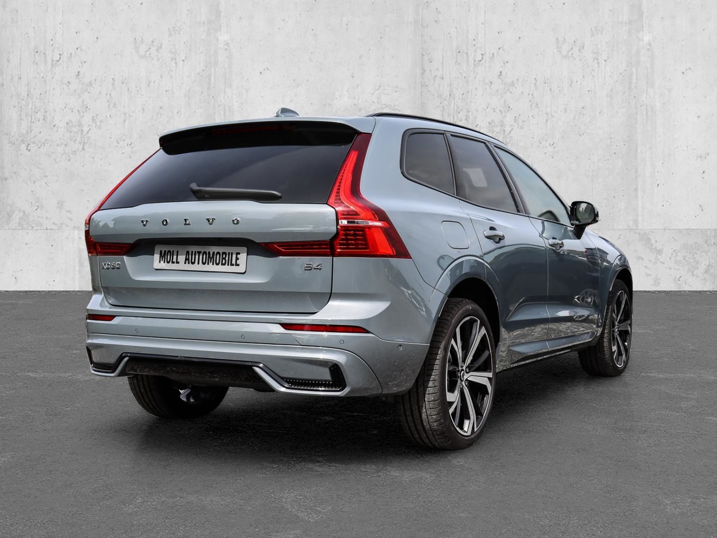 Volvo XC60 B4 Benzin Plus Dark - Samsaru's Car Outlet