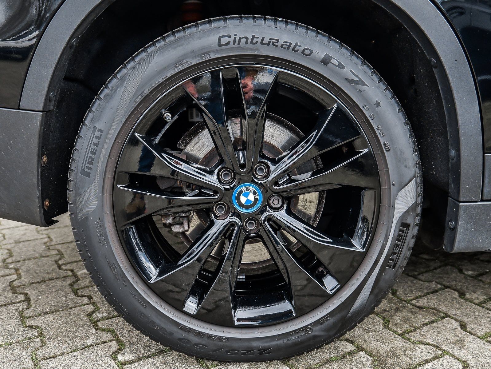 BMW X1 xDrive25e Sport Line - Samsaru's Car Outlet