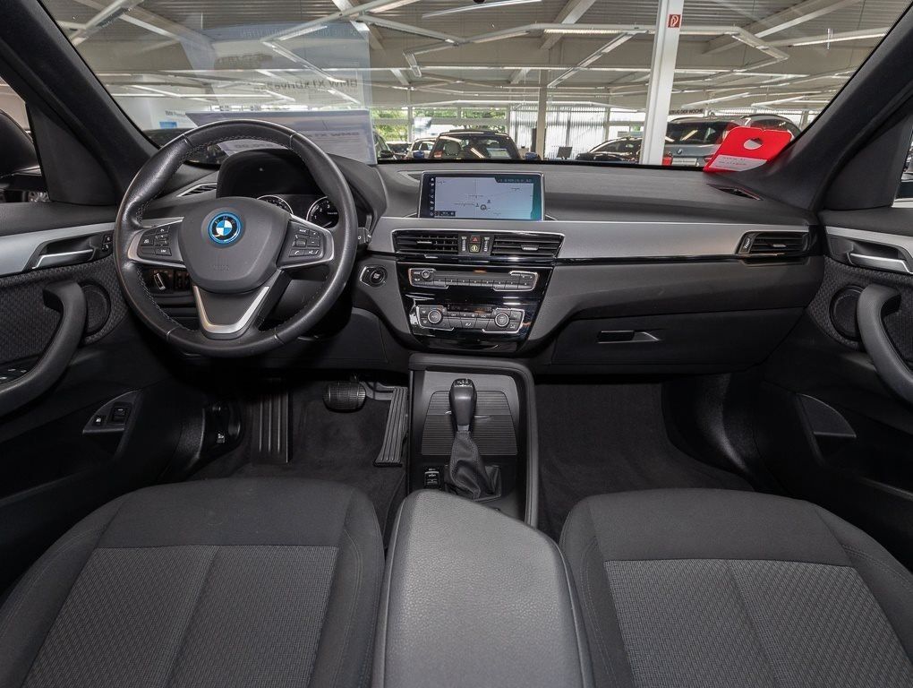 BMW X1 xDrive25e Advantage - Samsaru's Car Outlet