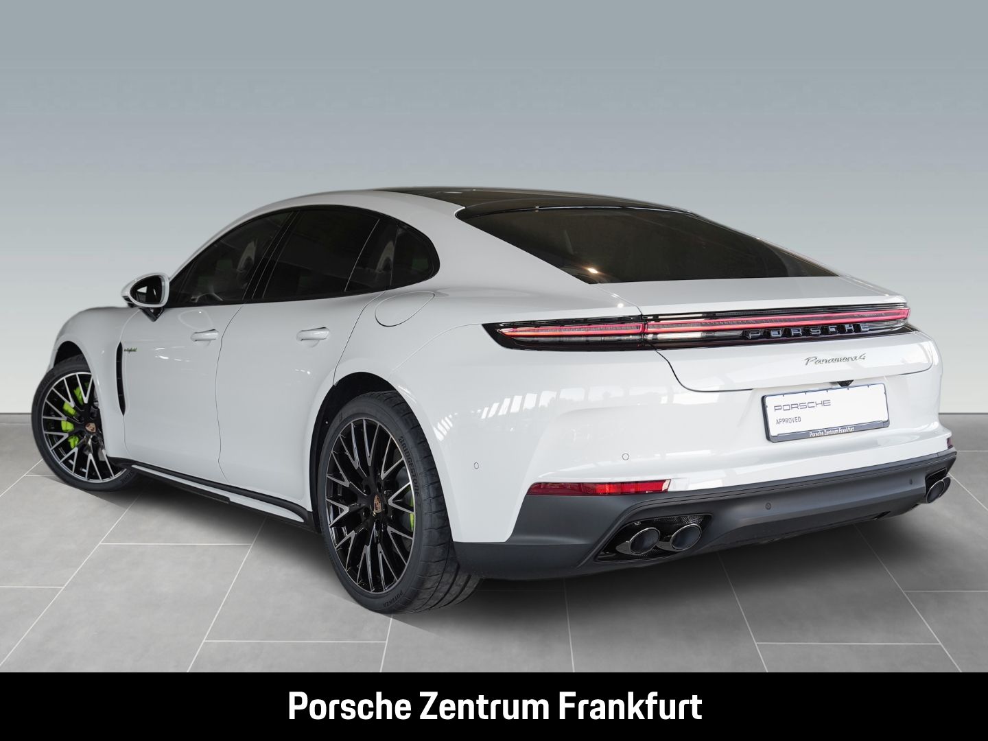 Porsche Panamera 4 E-Hybrid HA-Lenkung InnoDrive Head-Up