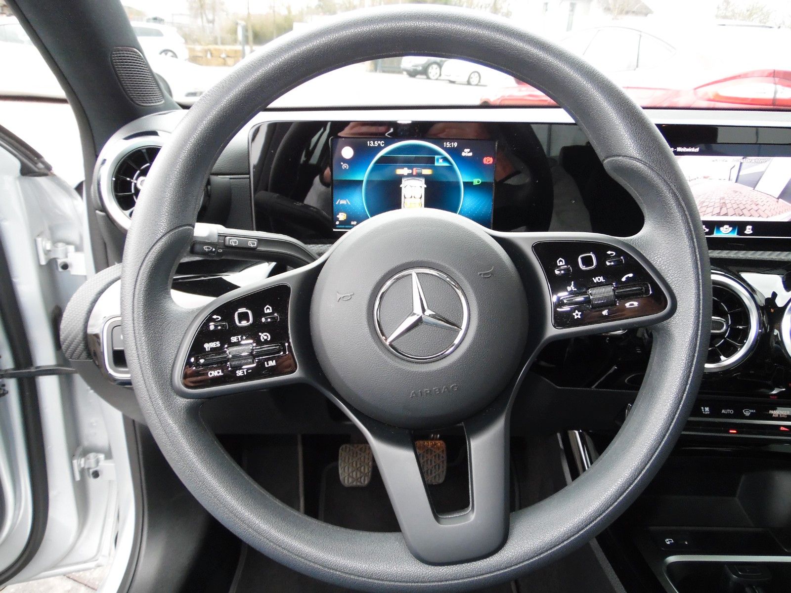 Mercedes-Benz A 200 - Samsaru's Car Outlet