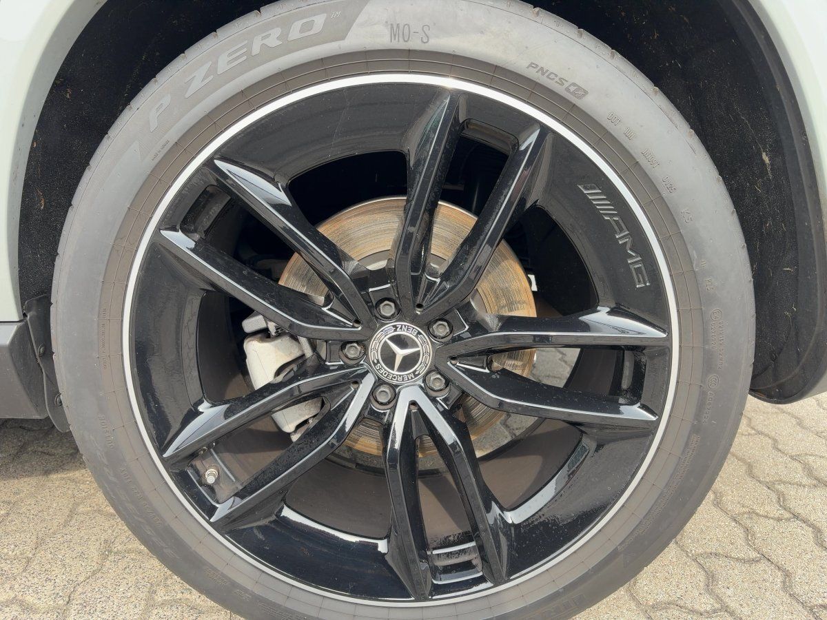 Mercedes-Benz GLE 450d 4MATIC AMG+HUD+PANO-DACH+BURM.+360