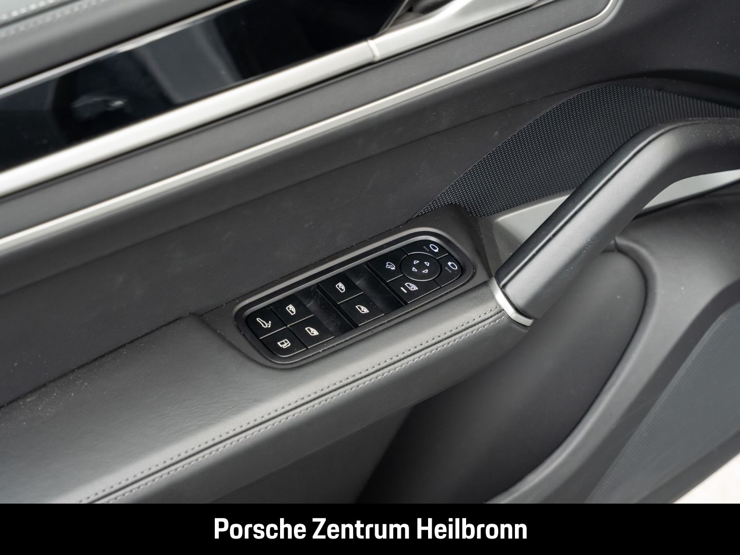 Porsche Cayenne E-Hybrid LED-Matrix Panoramadach BOSE