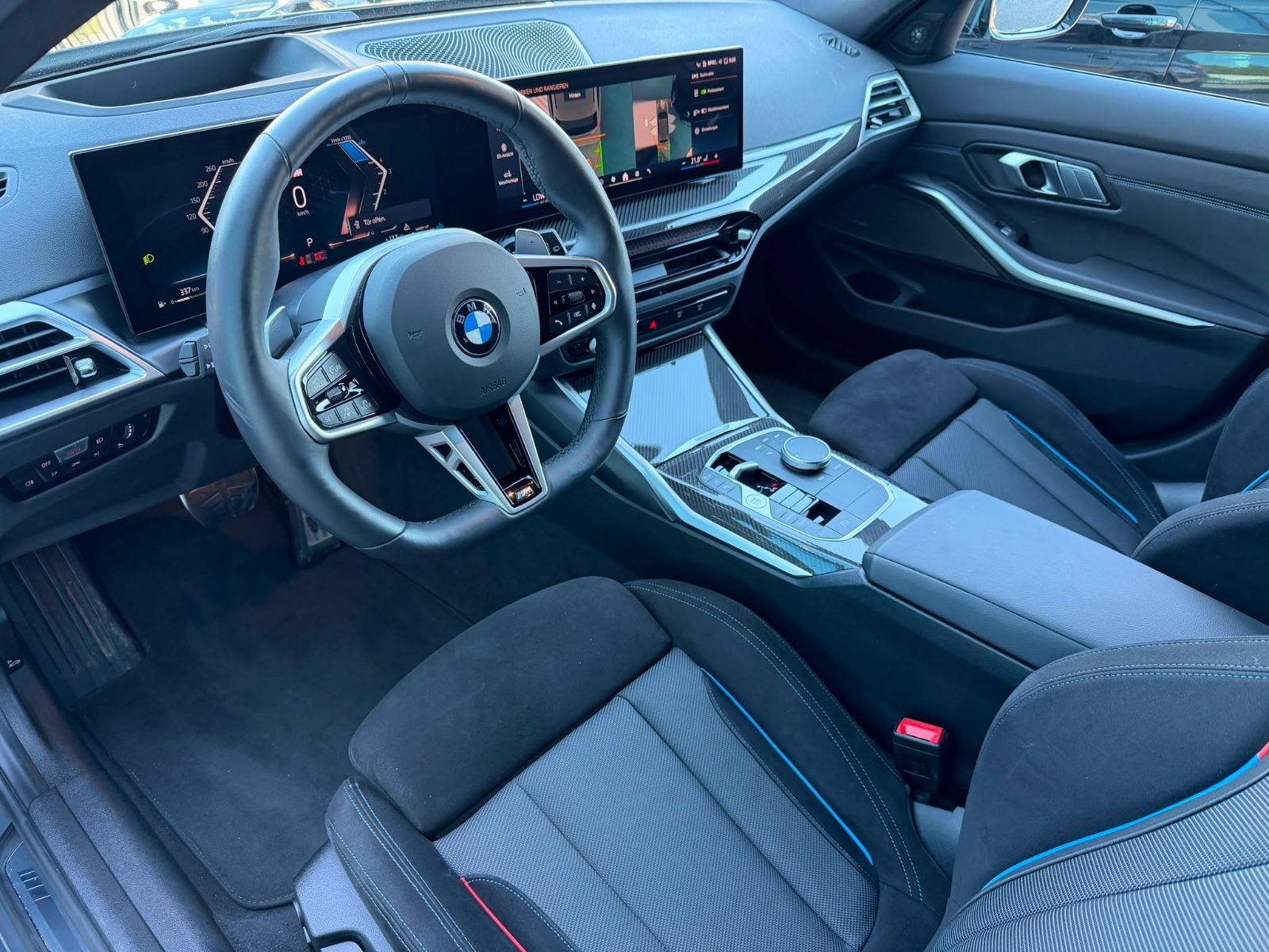 BMW 320 d xDrive M SPORT PRO*CARBON*HEAD UP*H&K*19*