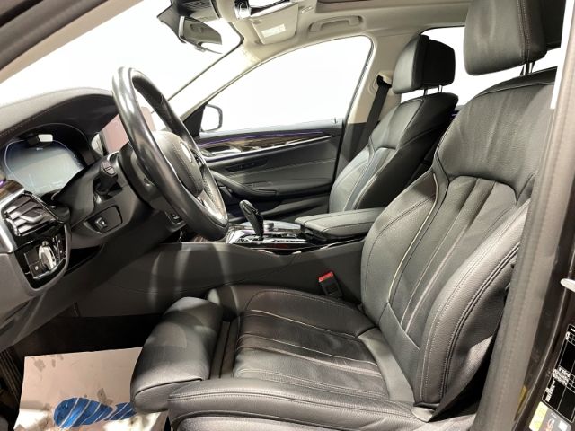 BMW 530 e Touring Luxury Line Automatik Leder Laser
