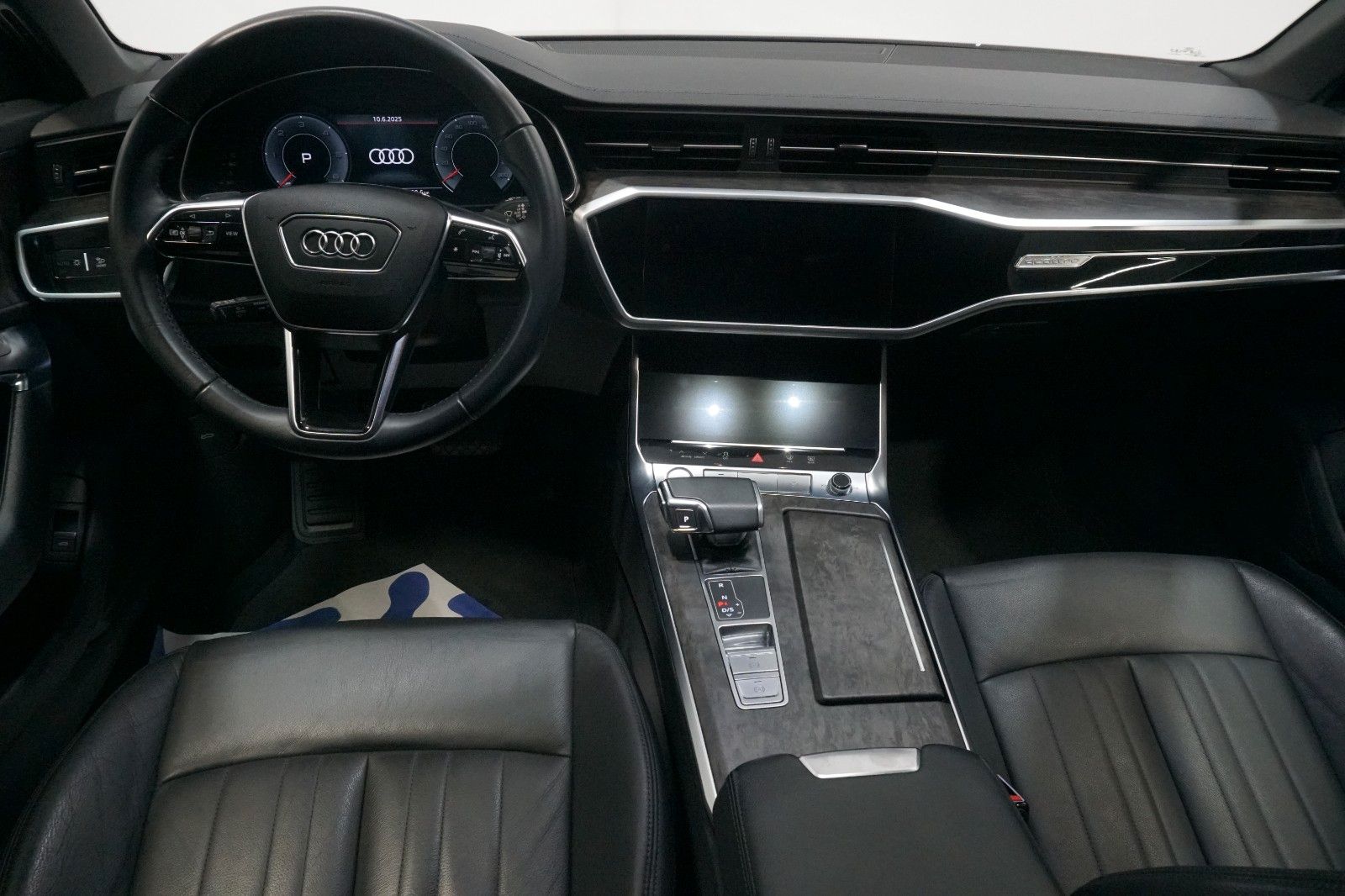 Audi A6 Avant 45 TDI quattro Plus - Samsaru's Car Outlet