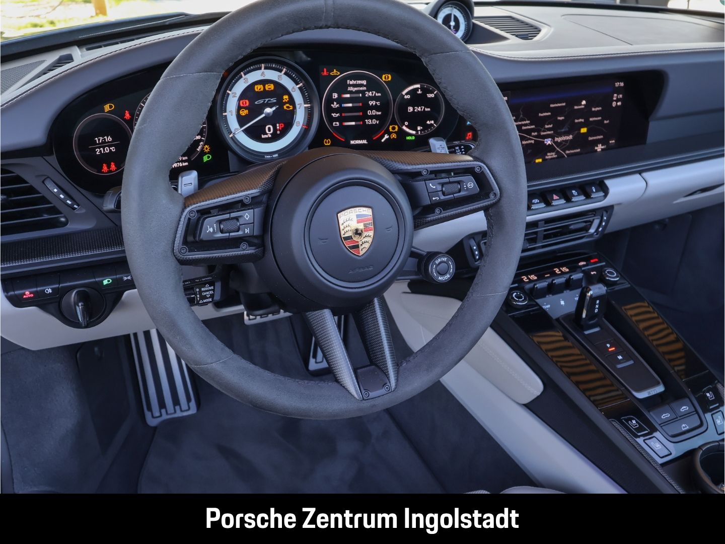 Porsche 992 911 Carrera 4 GTS Cabriolet BOSE Matrix-LED
