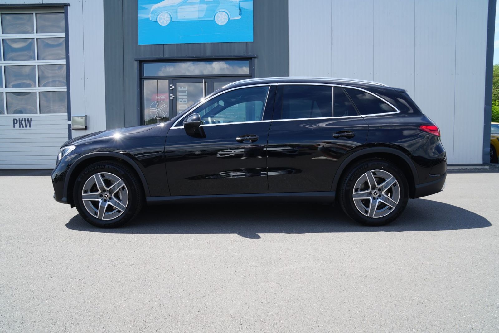 Mercedes-Benz GLC 300d 4M Edition AMG Line *ACC*AHK*Navi*
