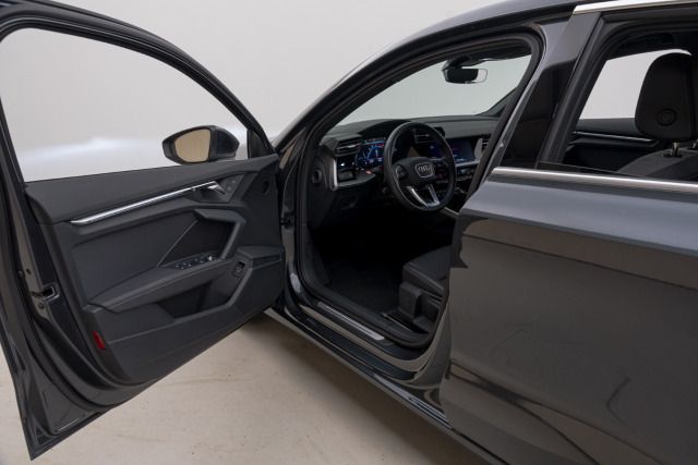 Audi A3 Sportback 30 TDI S-TRO*ADVANCED*HUD*GJR*NAVI*