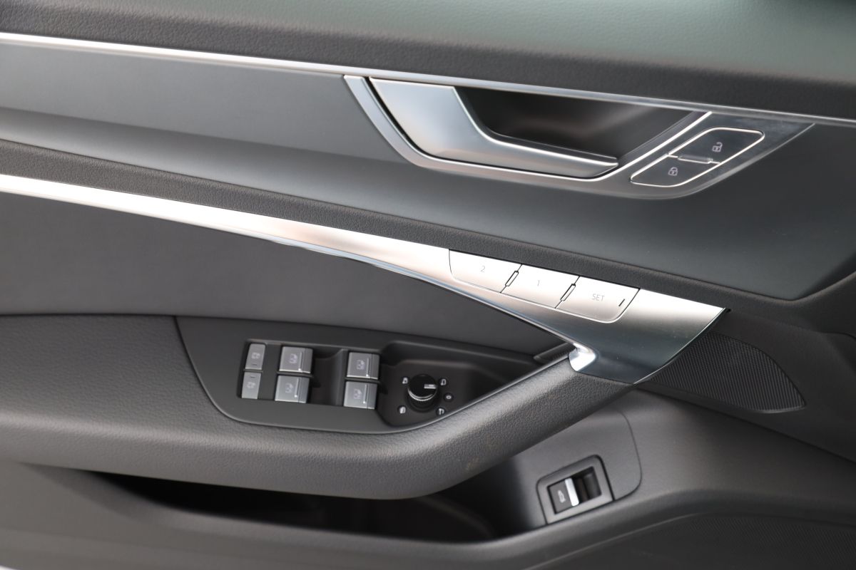 Audi A6 Avant 40 TDI quattro S tronic - Samsaru's Car Outlet