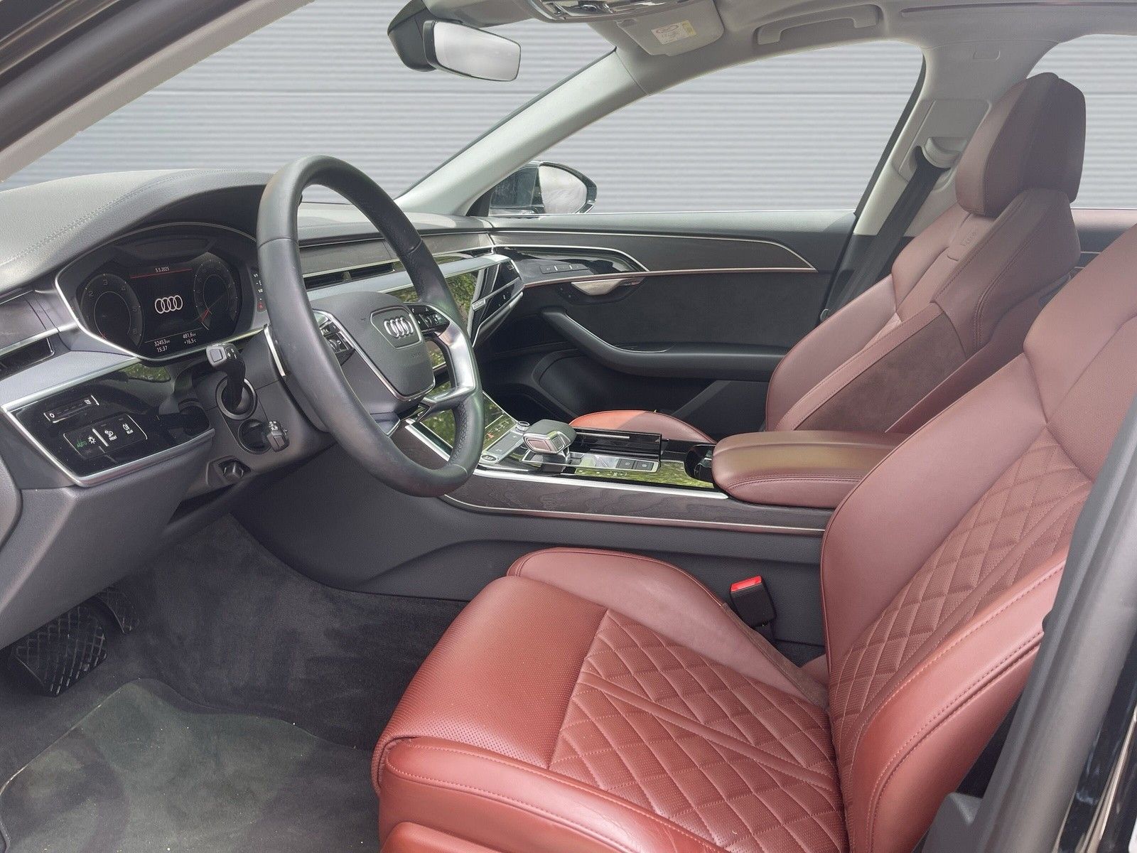 Audi A8 50 TDI quattro - Samsaru's Car Outlet