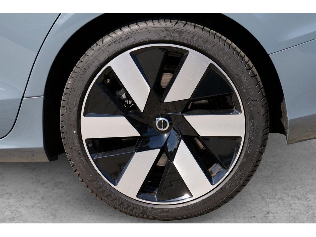 Volvo S60 Lim. T8 Ultimate Dark Recharge Plug-In Hybri